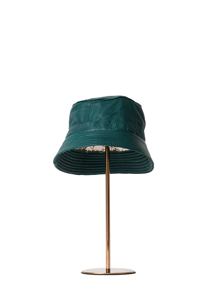 Azzura_Hat_small_Deep_Etched_g