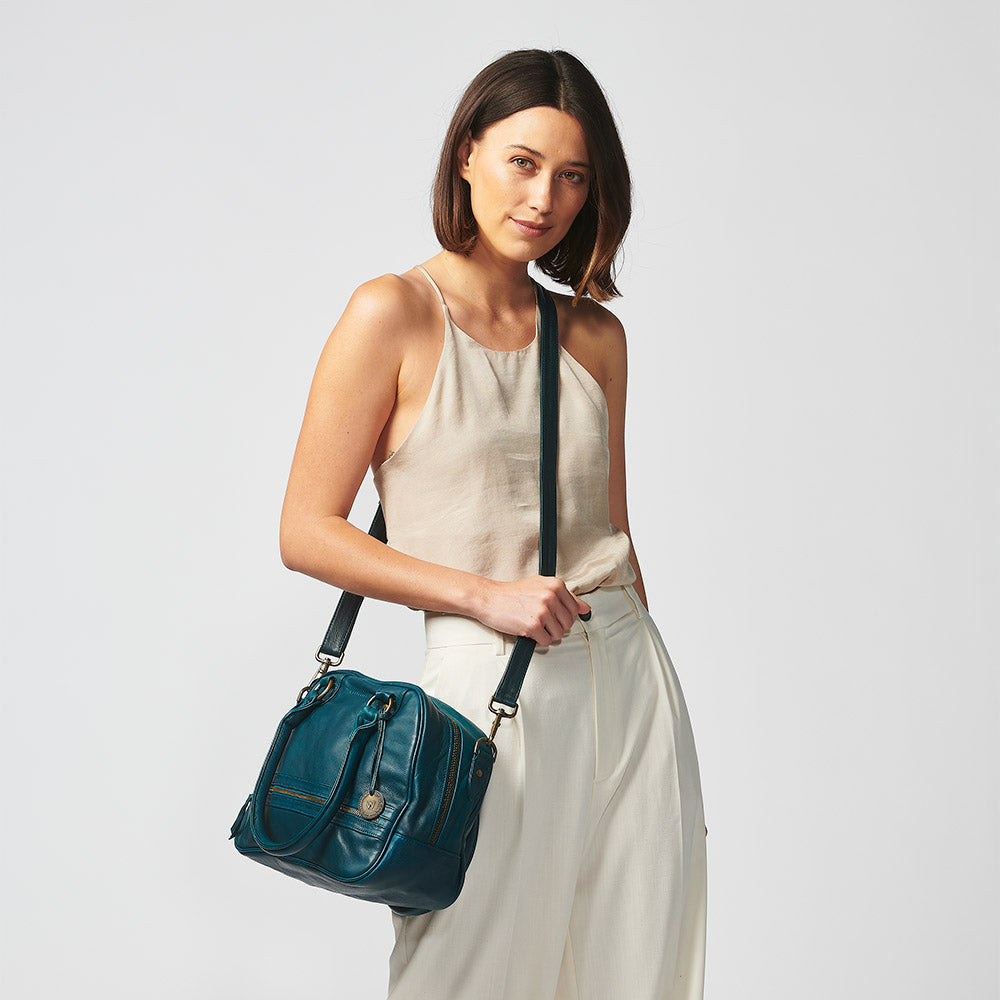 The Montreux Handbag – The Wanderers Travel Co. US