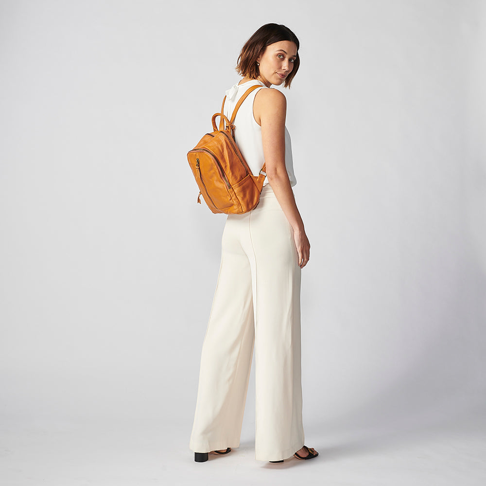 The Noosa Backpack – The Wanderers Travel Co. US