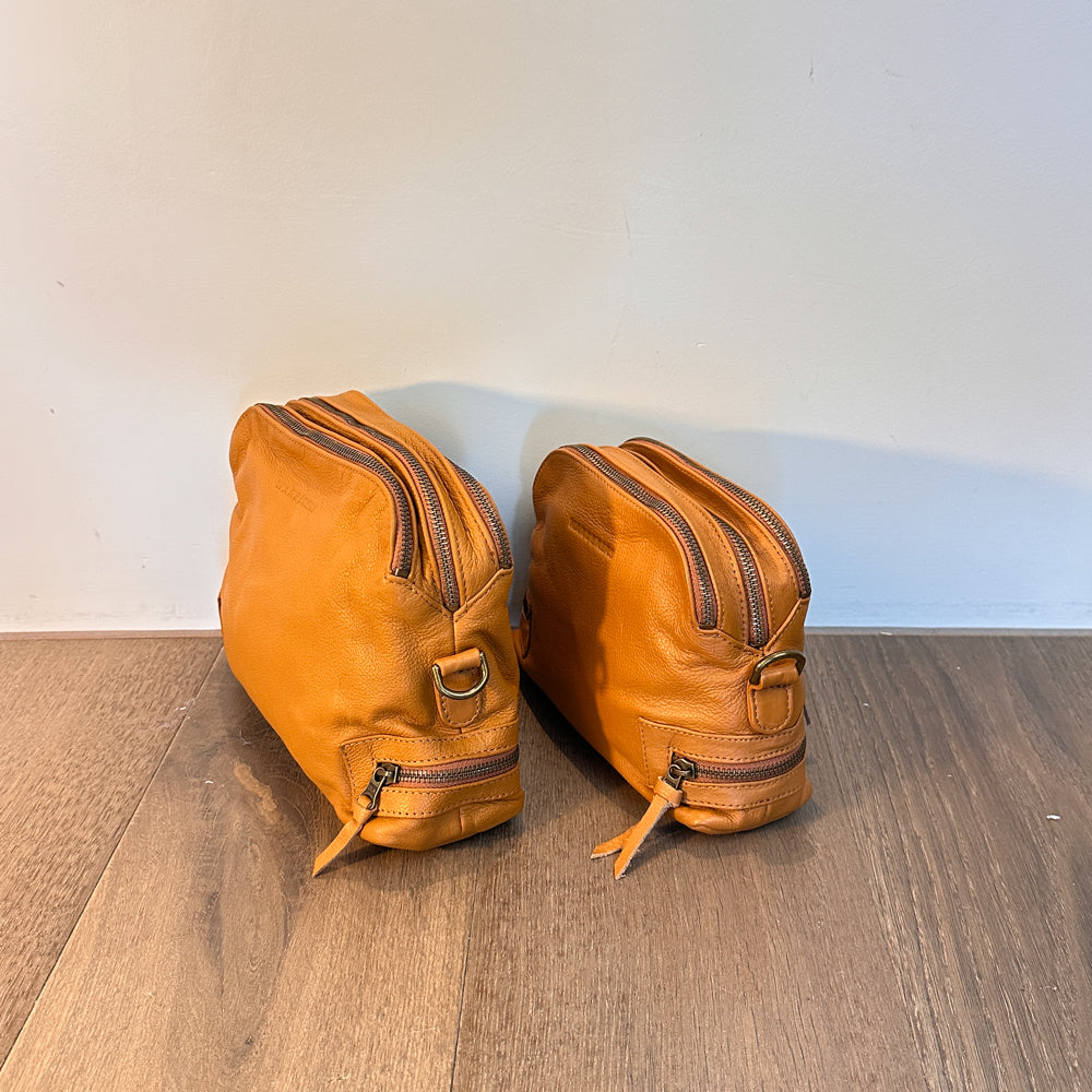 The Manhattan Mini Crossbody – The Wanderers Travel Co. US