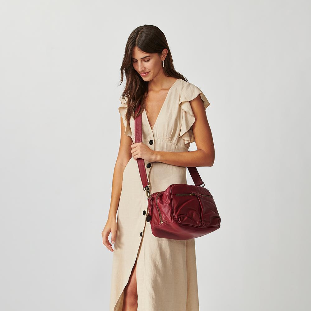 The Bologna camera bag – The Wanderers Travel Co. US