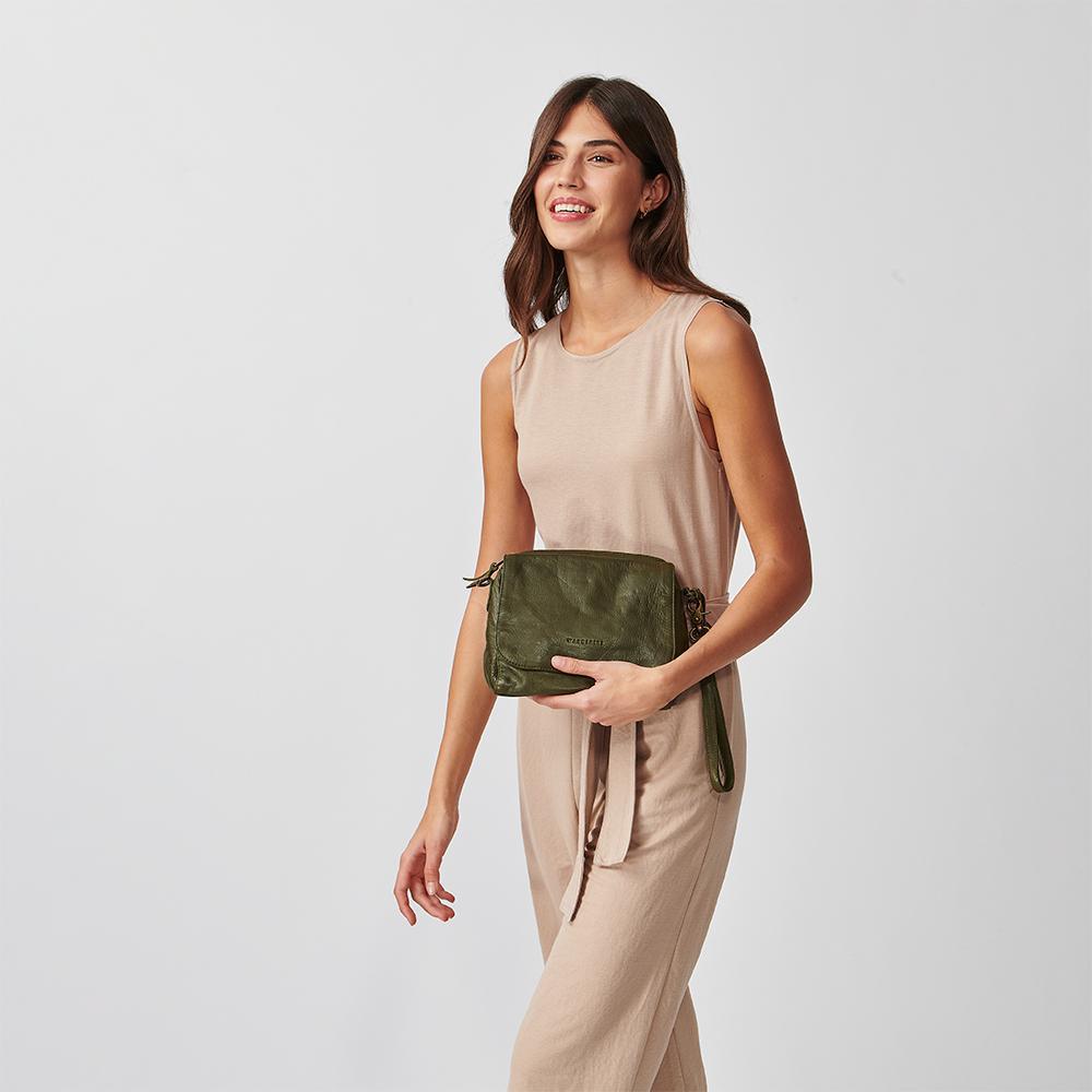 The Trieste crossbody – The Wanderers Travel Co. US