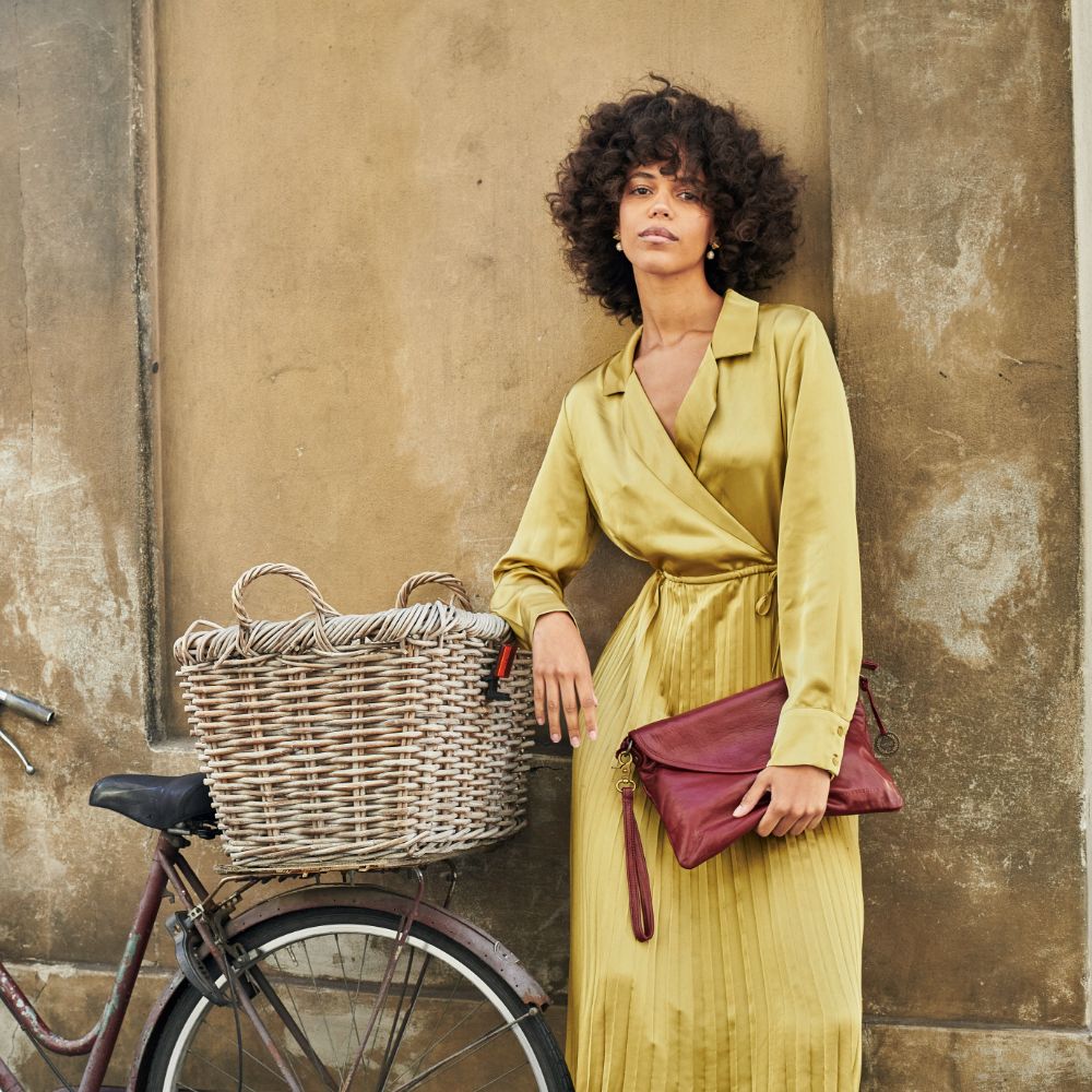 The Marseille Crossbody Clutch – The Wanderers Travel Co. US