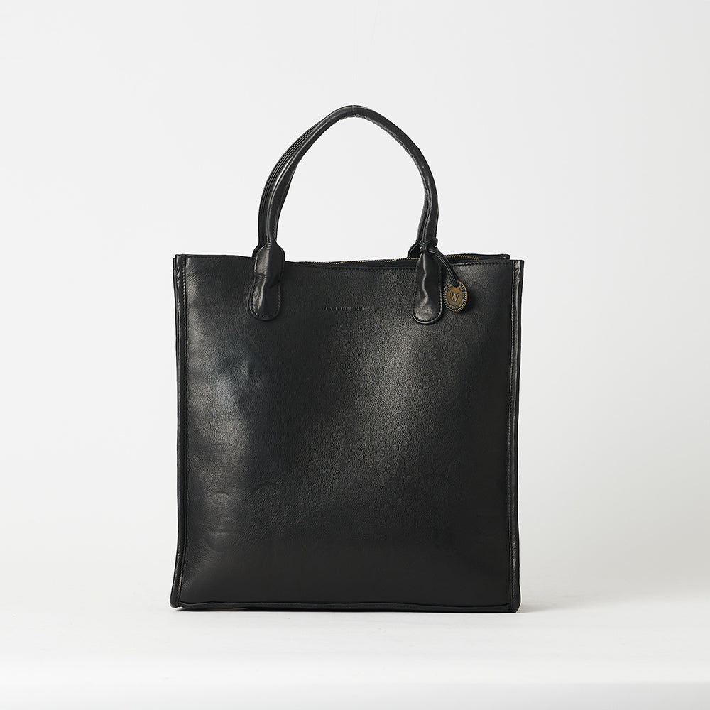 Teodora Tote – The Wanderers Travel Co. US